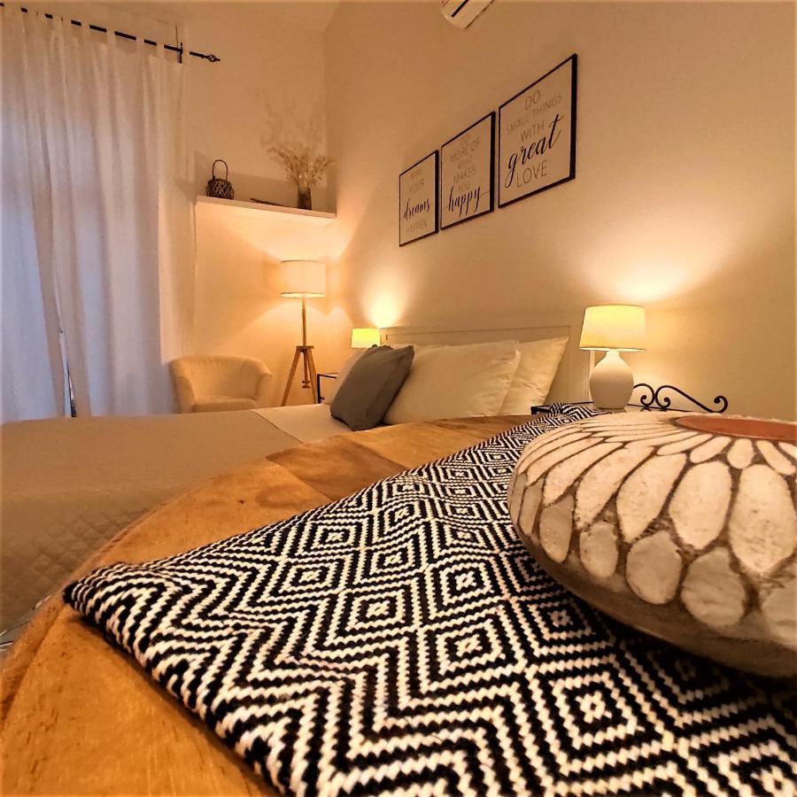 Il Girasole Bb Cagliari Bed & Breakfast Exterior photo