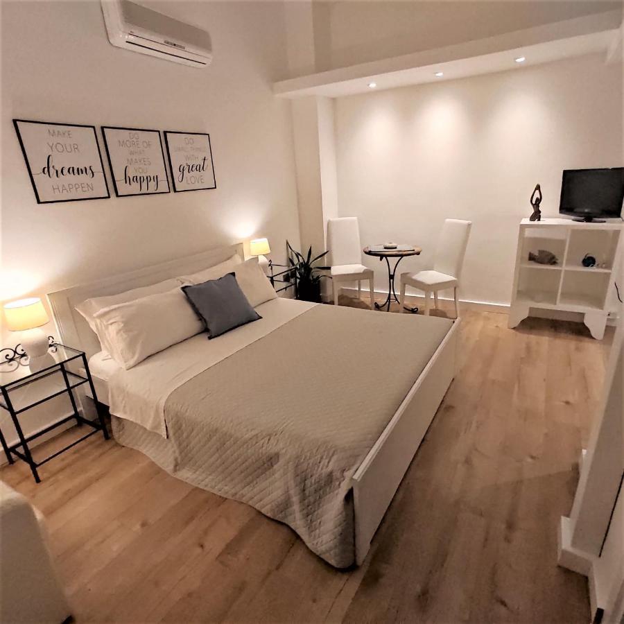 Il Girasole Bb Cagliari Bed & Breakfast Exterior photo